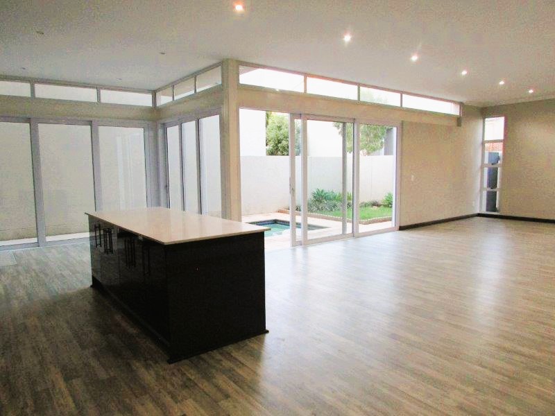 To Let 3 Bedroom Property for Rent in Baileys Muckleneuk Gauteng