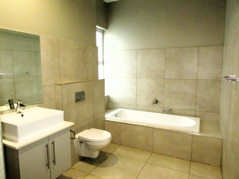 To Let 3 Bedroom Property for Rent in Baileys Muckleneuk Gauteng
