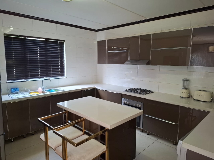 3 Bedroom Property for Sale in Carlswald Estate Gauteng