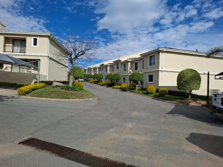 3 Bedroom Property for Sale in Carlswald Estate Gauteng