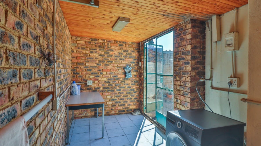 3 Bedroom Property for Sale in Primrose East Gauteng