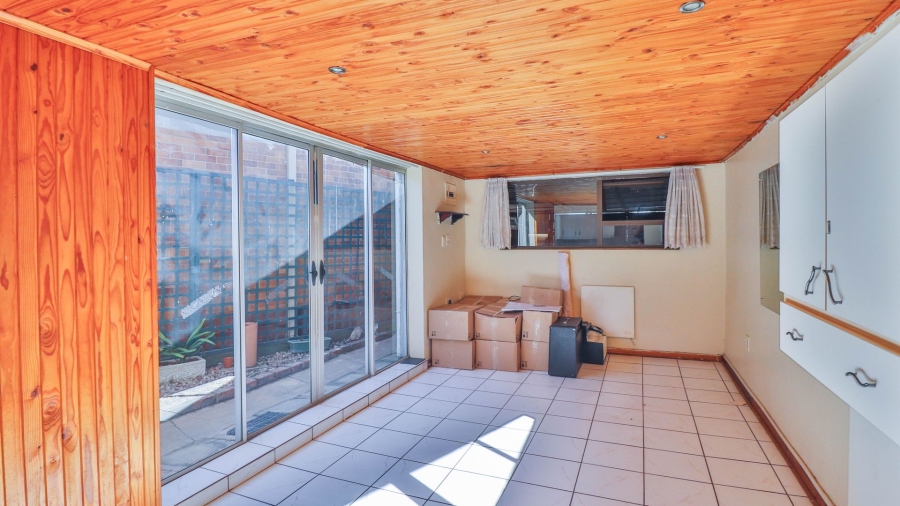 3 Bedroom Property for Sale in Primrose East Gauteng