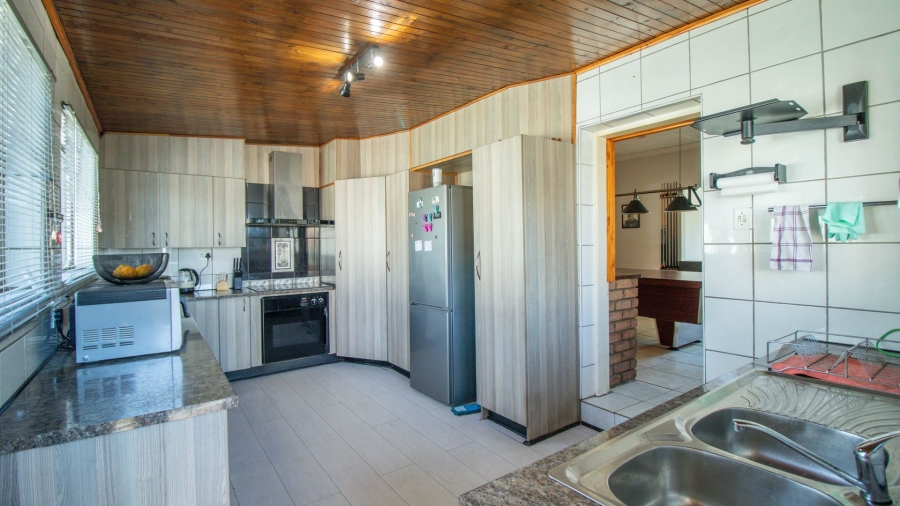 3 Bedroom Property for Sale in Primrose East Gauteng