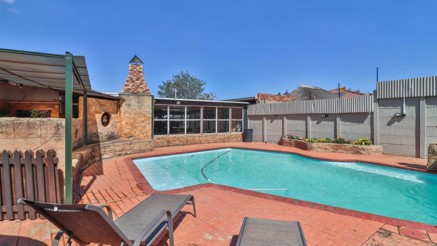 3 Bedroom Property for Sale in Primrose East Gauteng