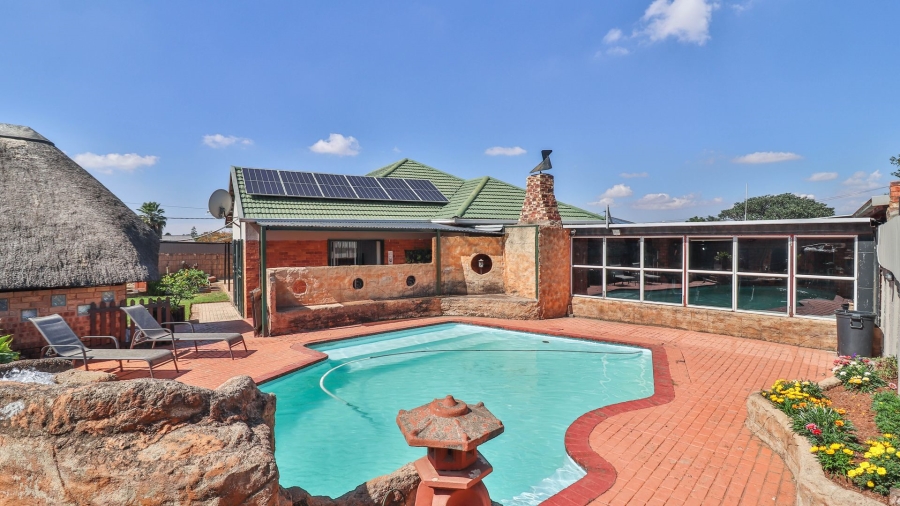 3 Bedroom Property for Sale in Primrose East Gauteng
