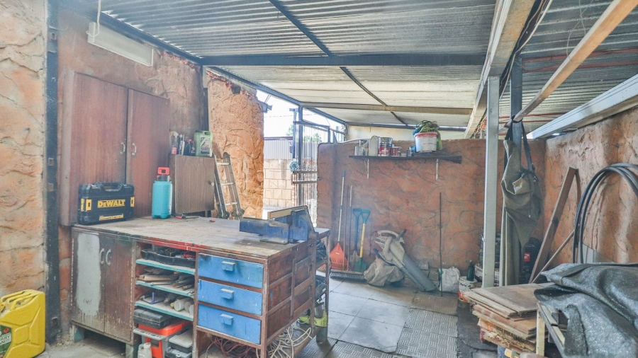 3 Bedroom Property for Sale in Primrose East Gauteng