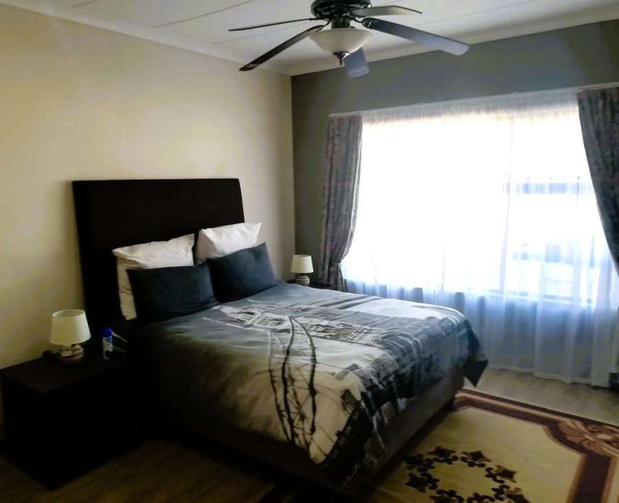 4 Bedroom Property for Sale in Vaal Marina Gauteng