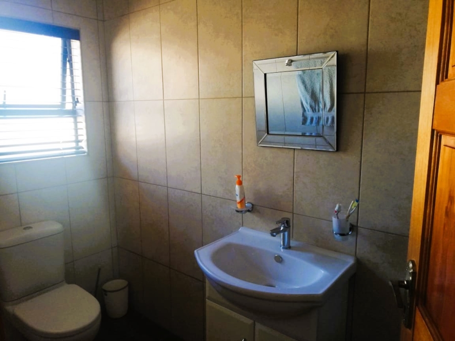 4 Bedroom Property for Sale in Vaal Marina Gauteng