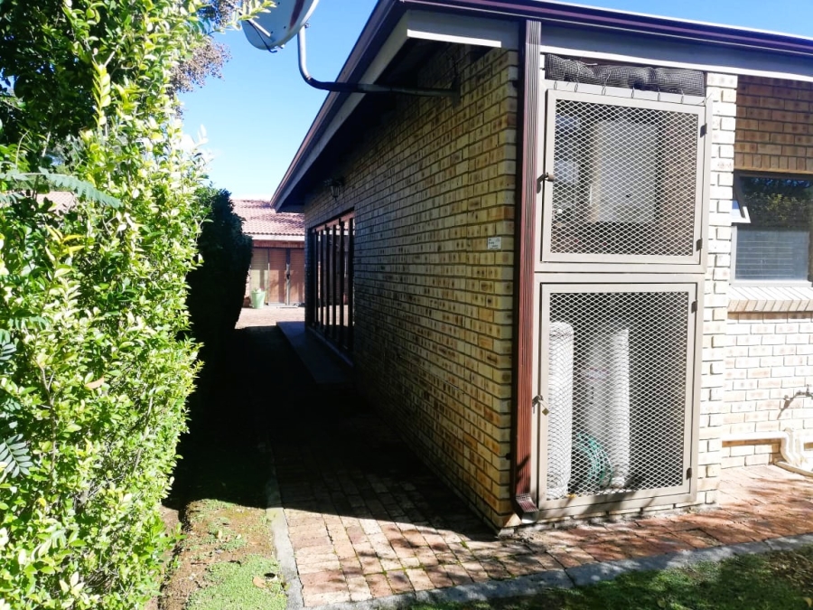 4 Bedroom Property for Sale in Vaal Marina Gauteng