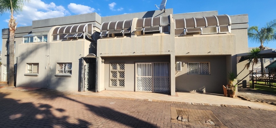 4 Bedroom Property for Sale in Erasmia Gauteng