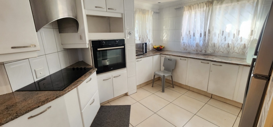 4 Bedroom Property for Sale in Erasmia Gauteng