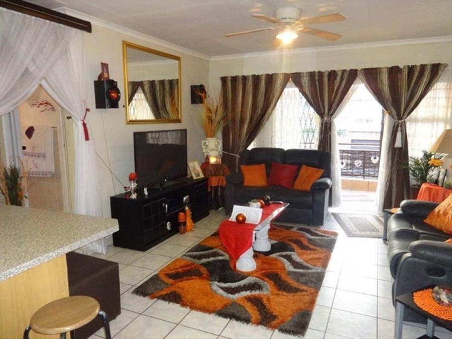 2 Bedroom Property for Sale in Birchleigh Gauteng