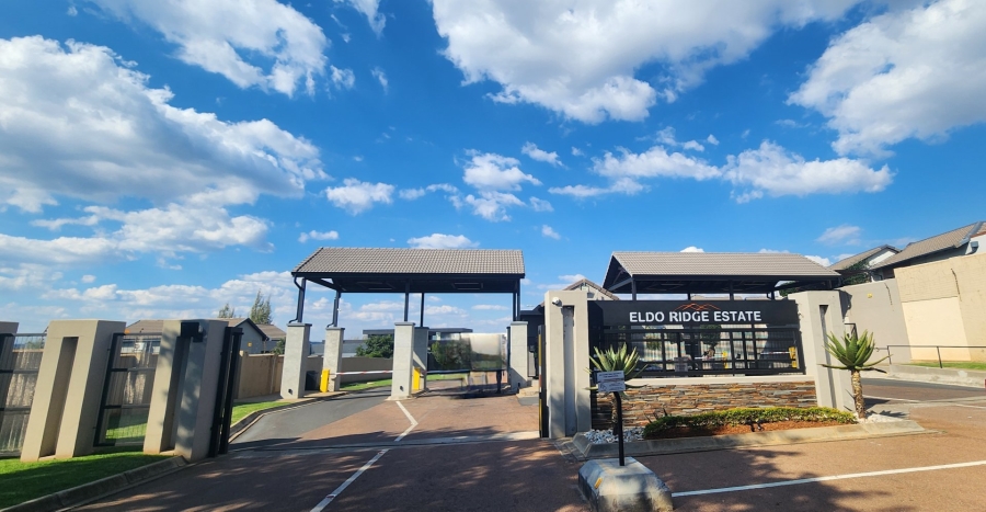  Bedroom Property for Sale in Eldoraigne Gauteng