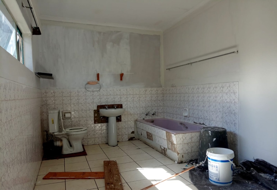3 Bedroom Property for Sale in East Lynne Gauteng