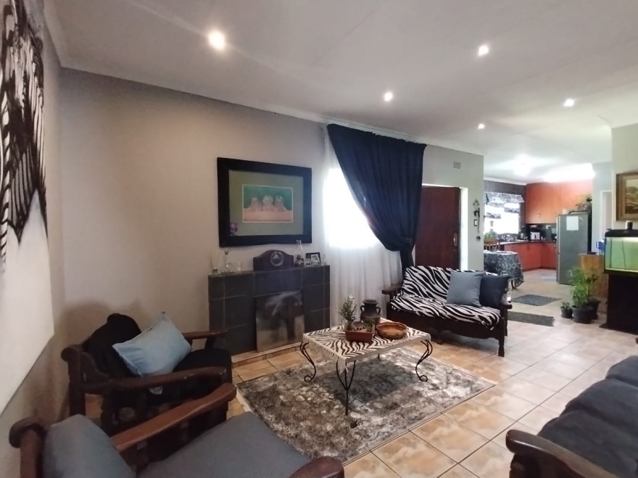 3 Bedroom Property for Sale in Kookrus Gauteng