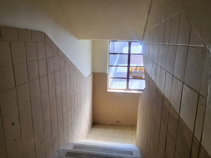  Bedroom Property for Sale in Malvern Gauteng