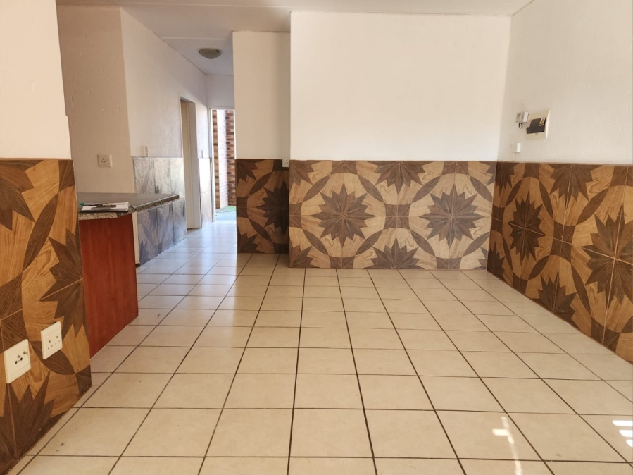 2 Bedroom Property for Sale in Comet Gauteng