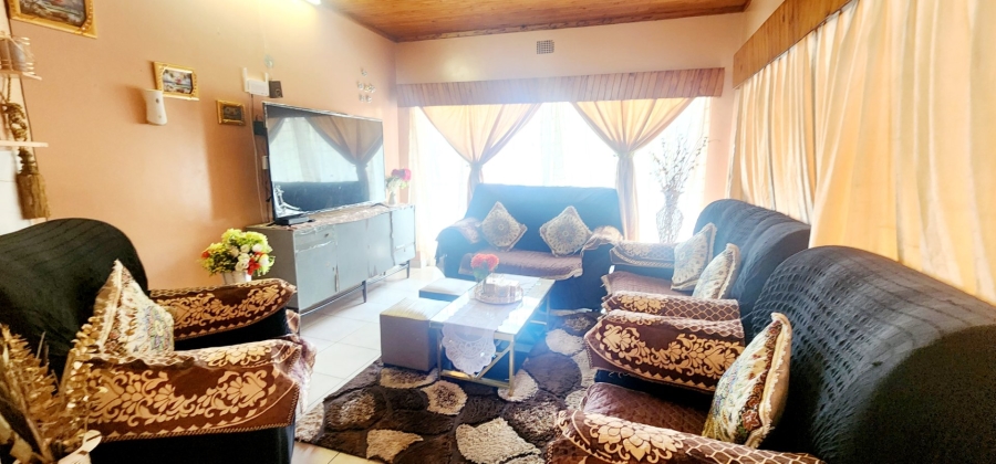 3 Bedroom Property for Sale in Laudium Gauteng