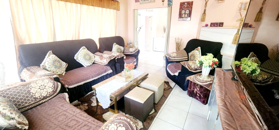 3 Bedroom Property for Sale in Laudium Gauteng