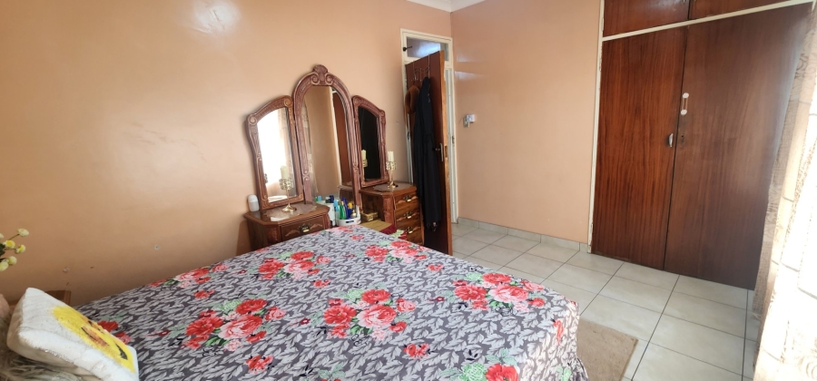 3 Bedroom Property for Sale in Laudium Gauteng