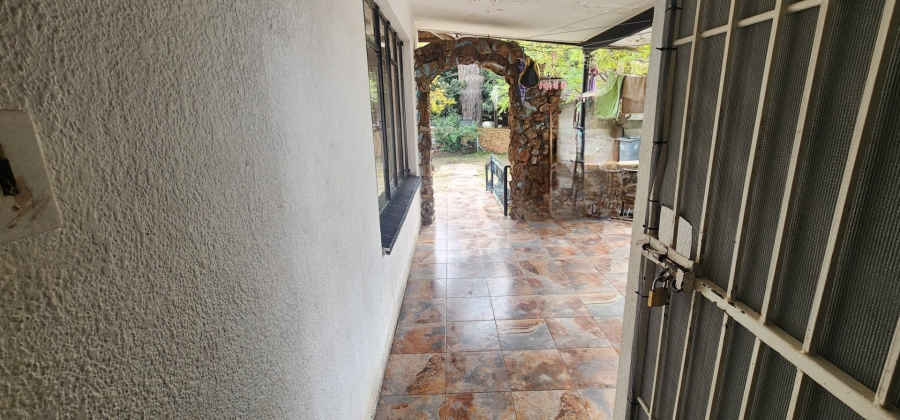 3 Bedroom Property for Sale in Laudium Gauteng