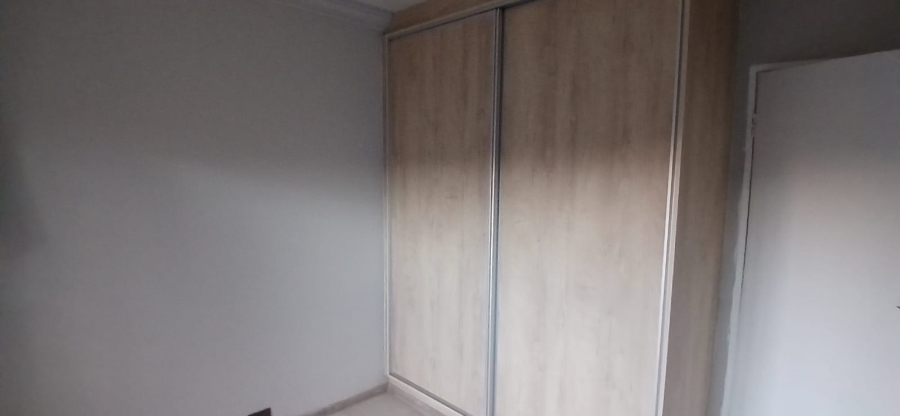 To Let 2 Bedroom Property for Rent in Heuweloord Gauteng