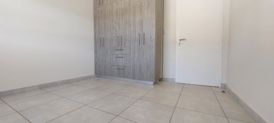 To Let 2 Bedroom Property for Rent in Alan Manor Gauteng