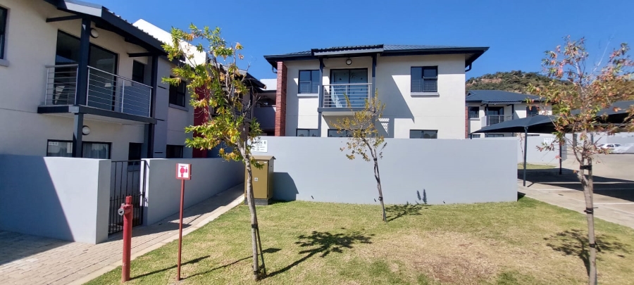 To Let 2 Bedroom Property for Rent in Alan Manor Gauteng