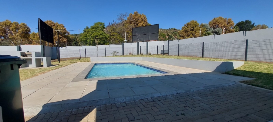To Let 2 Bedroom Property for Rent in Alan Manor Gauteng