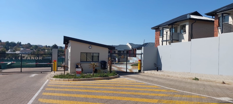 To Let 2 Bedroom Property for Rent in Alan Manor Gauteng