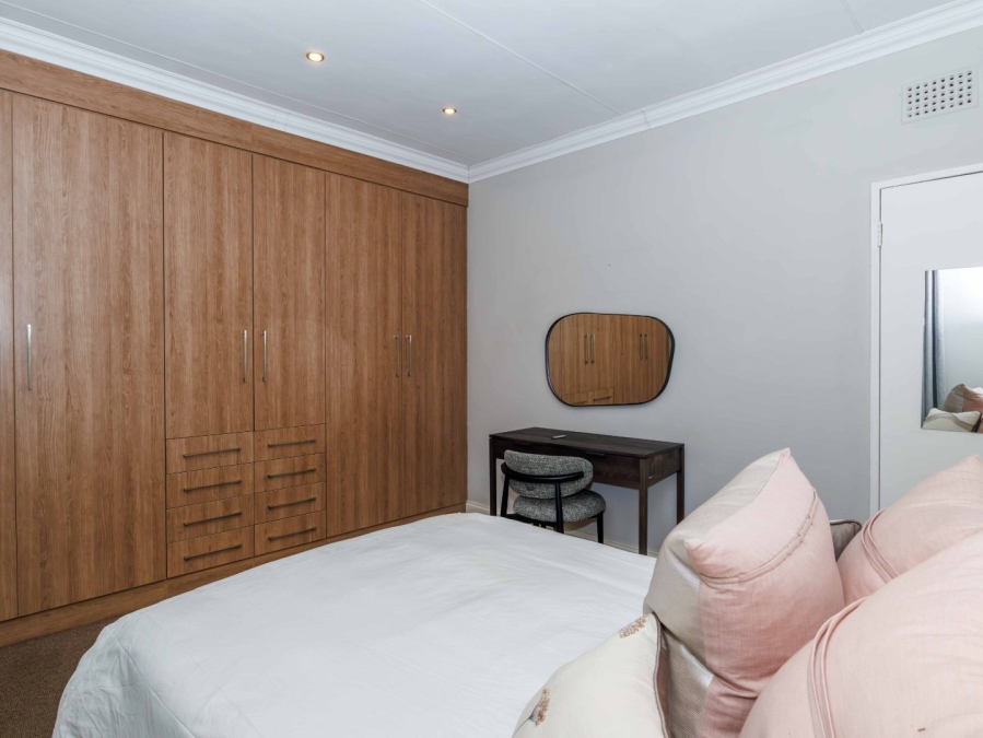 2 Bedroom Property for Sale in Modderfontein Gauteng