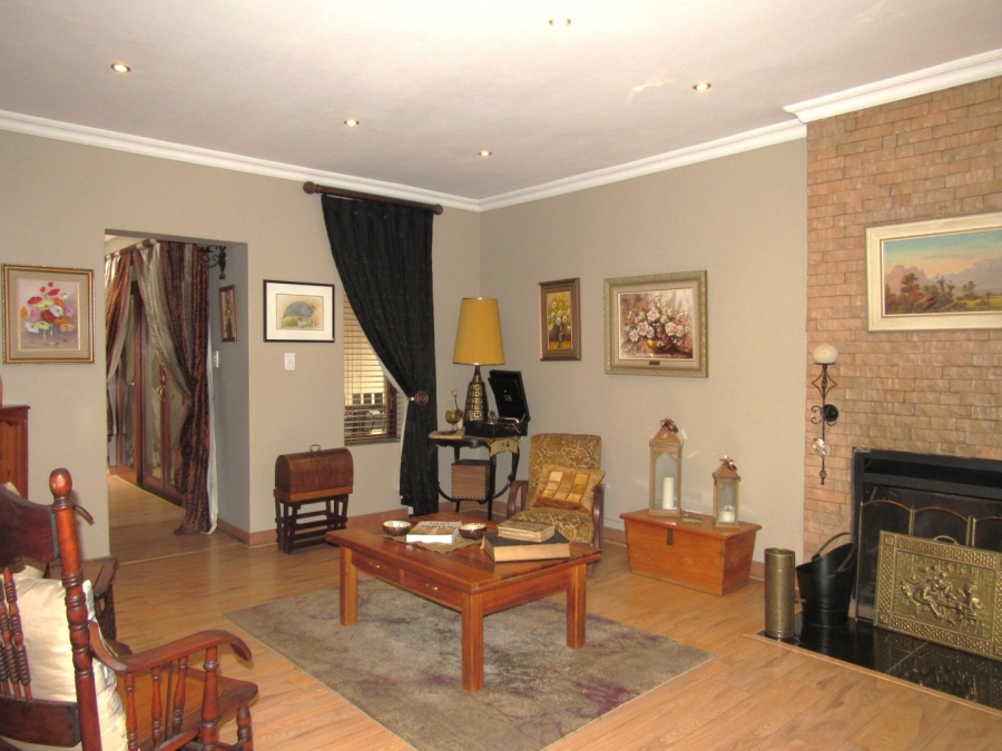 4 Bedroom Property for Sale in Eldo Meadows Gauteng