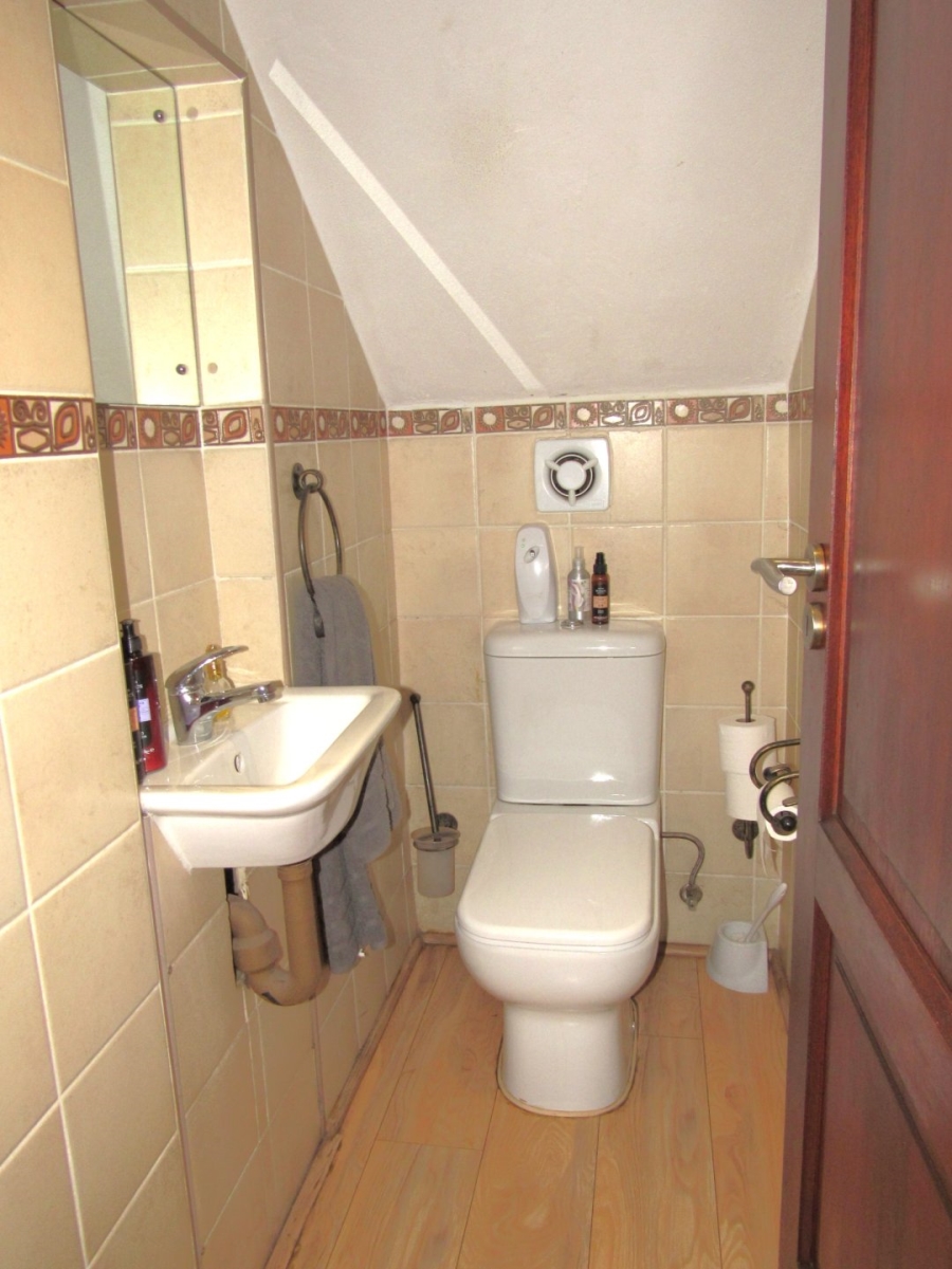 4 Bedroom Property for Sale in Eldo Meadows Gauteng