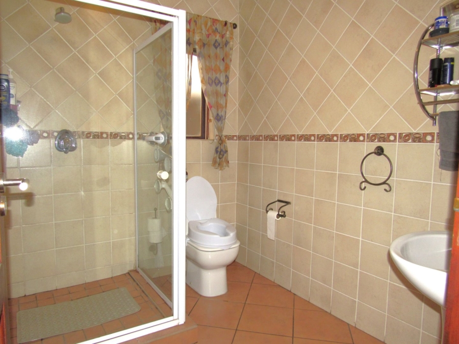 4 Bedroom Property for Sale in Eldo Meadows Gauteng