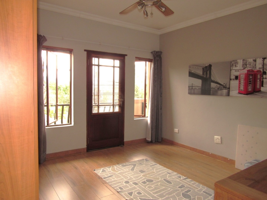 4 Bedroom Property for Sale in Eldo Meadows Gauteng