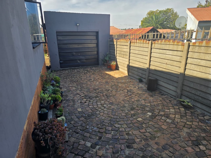 3 Bedroom Property for Sale in Tedstoneville Gauteng