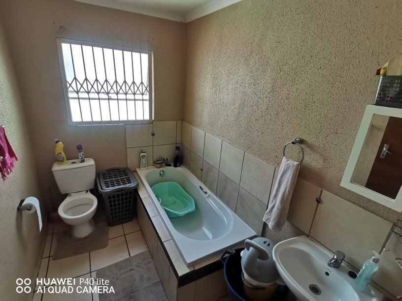 To Let 3 Bedroom Property for Rent in The Orchards Gauteng