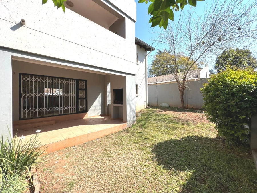 To Let 2 Bedroom Property for Rent in Fairland Gauteng