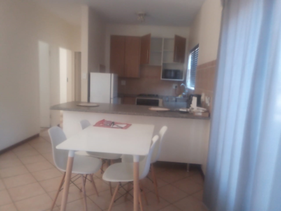 To Let 2 Bedroom Property for Rent in Eco Park Gauteng