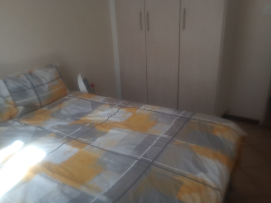 To Let 2 Bedroom Property for Rent in Eco Park Gauteng