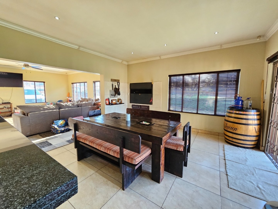 4 Bedroom Property for Sale in Grootfontein Country Estate Gauteng