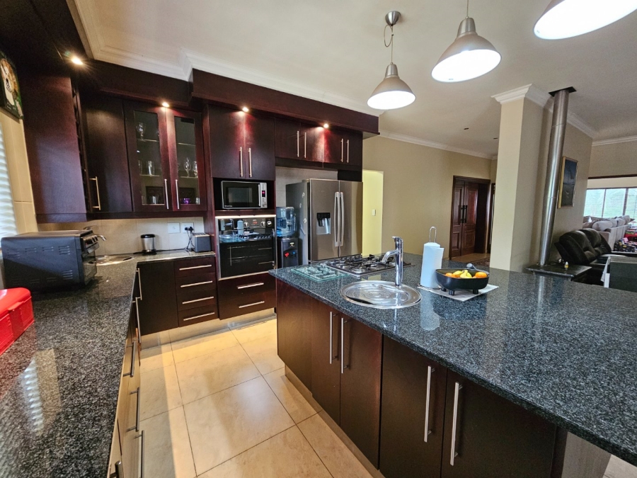 4 Bedroom Property for Sale in Grootfontein Country Estate Gauteng