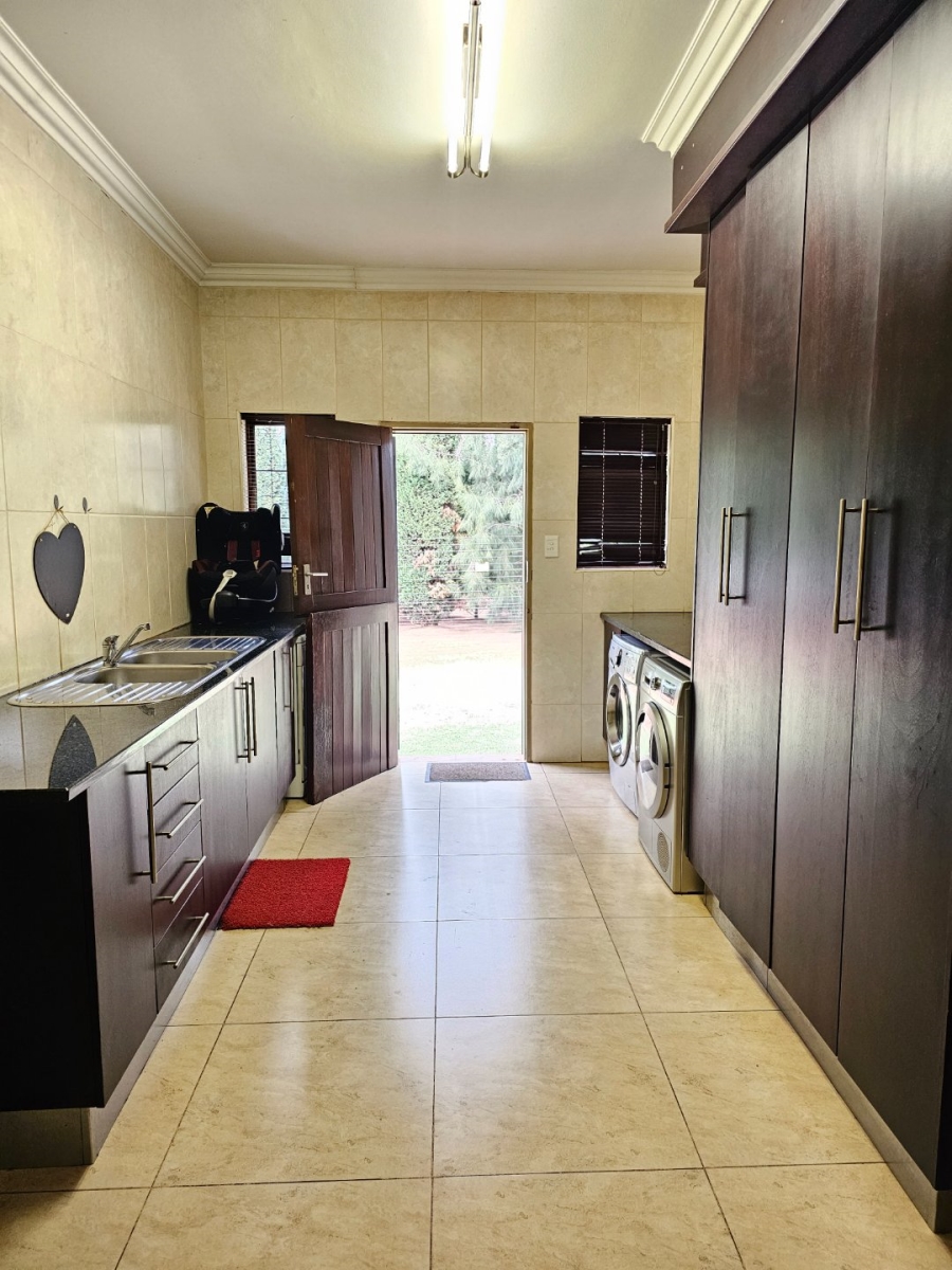 4 Bedroom Property for Sale in Grootfontein Country Estate Gauteng