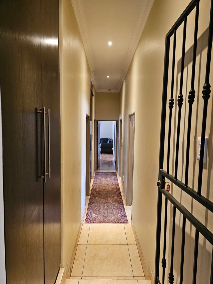 4 Bedroom Property for Sale in Grootfontein Country Estate Gauteng
