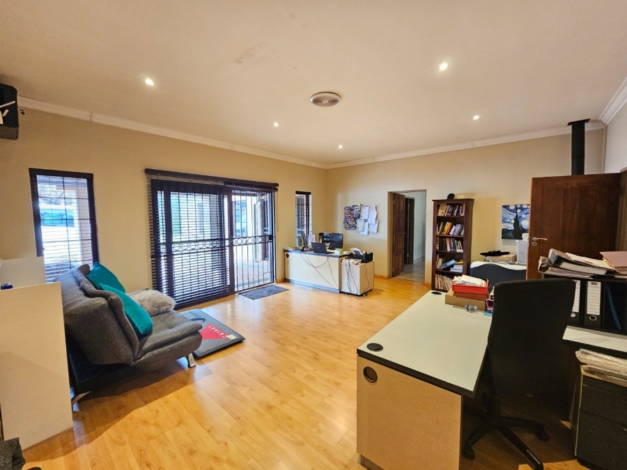 4 Bedroom Property for Sale in Grootfontein Country Estate Gauteng