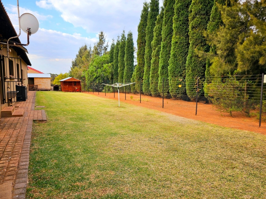 4 Bedroom Property for Sale in Grootfontein Country Estate Gauteng