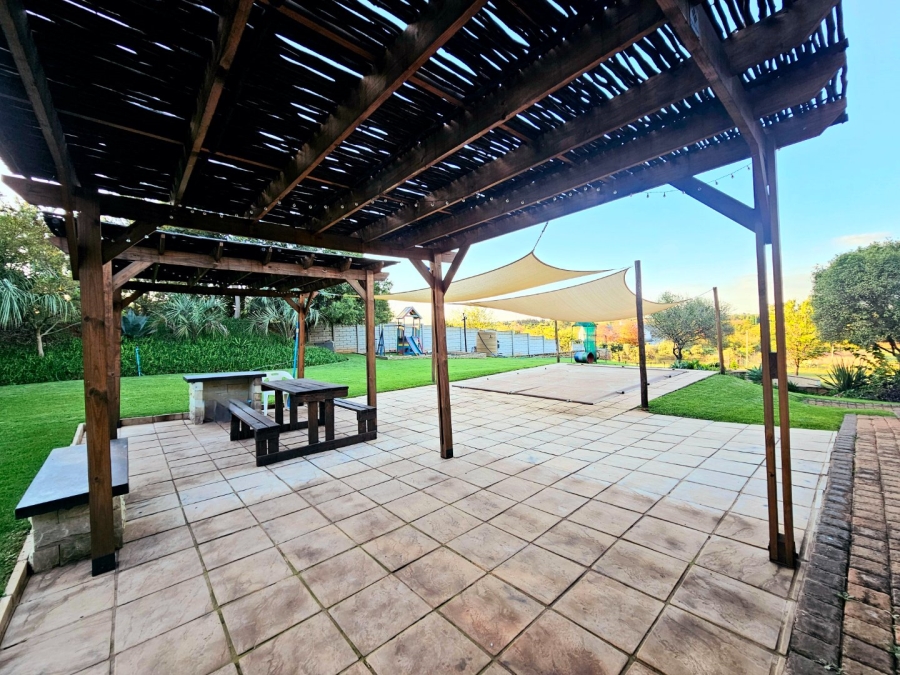4 Bedroom Property for Sale in Grootfontein Country Estate Gauteng