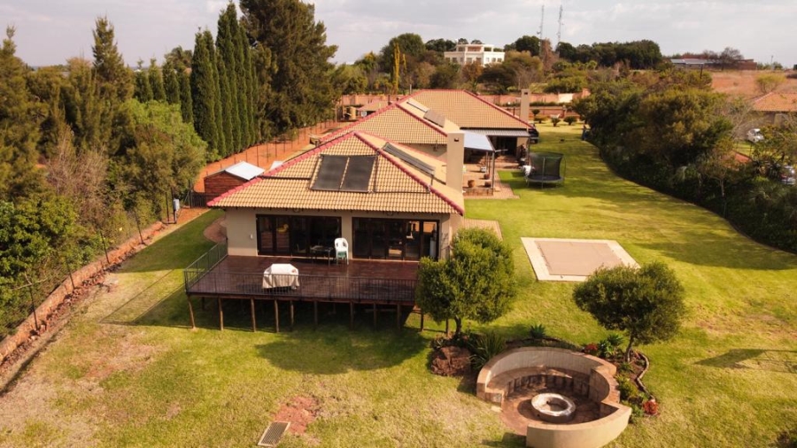 4 Bedroom Property for Sale in Grootfontein Country Estate Gauteng