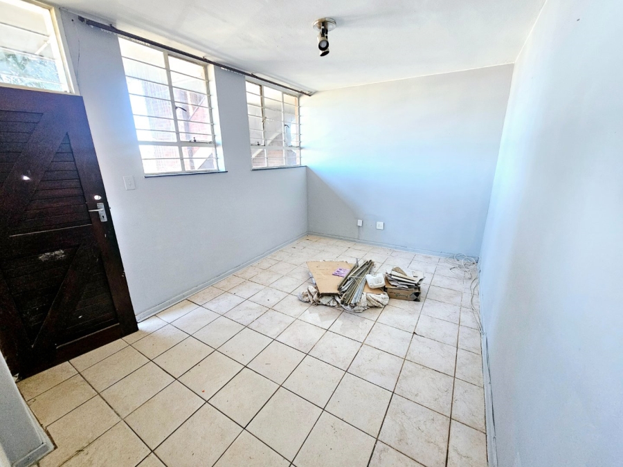 To Let 2 Bedroom Property for Rent in Laudium Gauteng