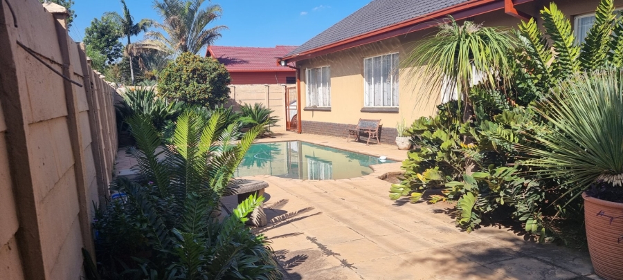 4 Bedroom Property for Sale in Daspoort Gauteng